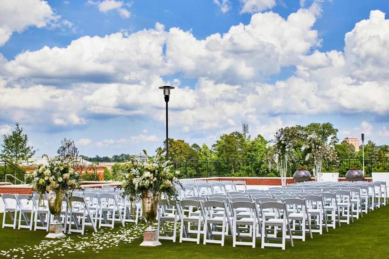 Unc Charlotte Marriott Hotel & Conference Center Exteriör bild